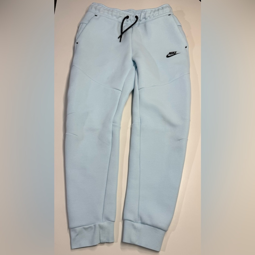 Nike Boys’ Glacier blue Tech Fleece Sweatpants